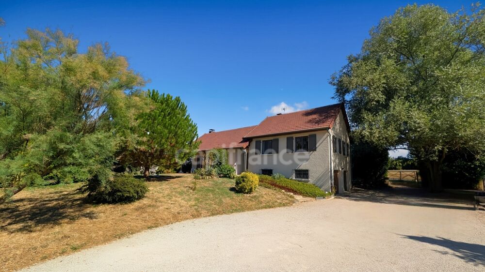 Vente Maison LANS (71) à vendre propriété de 116 m² 5 pièces - aménagement équestre et terrain de 26 264 m² (Futur DPE en D) Lans