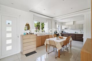  Maison � vendre 5 pi�ces 114 m�