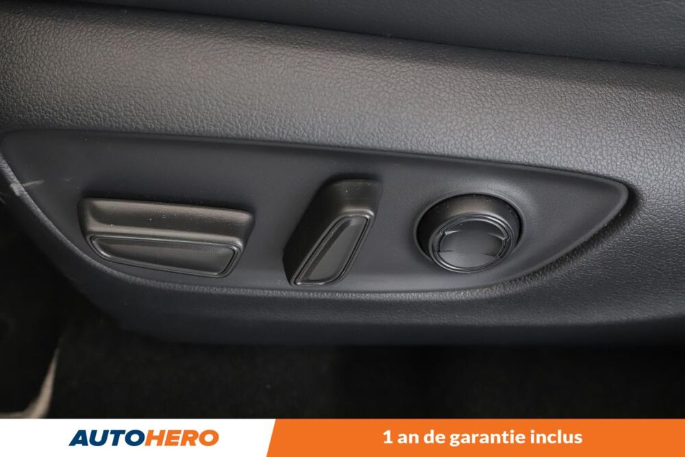 RAV 4 2.5 Hybride 2WD Lounge 218 ch 2024 occasion 92130 Issy-les-Moulineaux