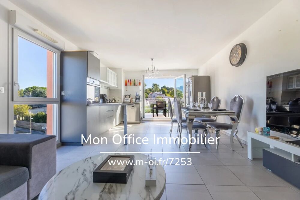 Vente Appartement Référence : 7253-MCO. - Dernier étage Appartement 3 pièces terrasse et place de parking privative en sous sol Marseille 13