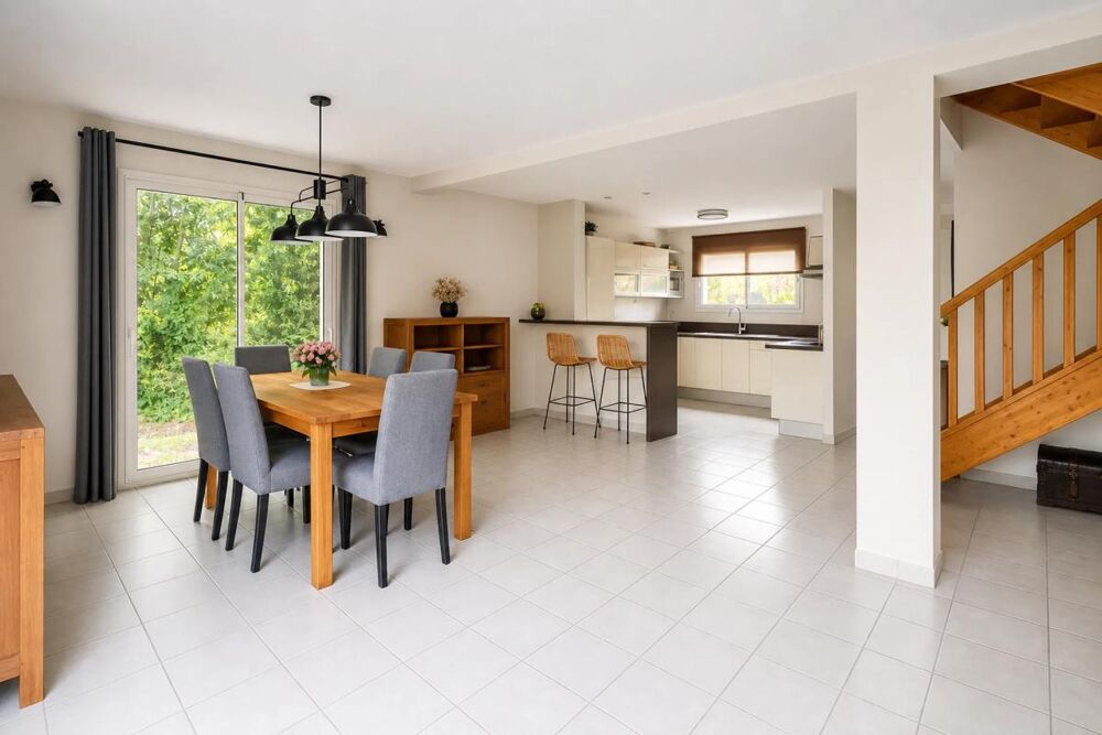 Vente Maison Maison spacieuse avec jardin et parkings à Pessac Pessac