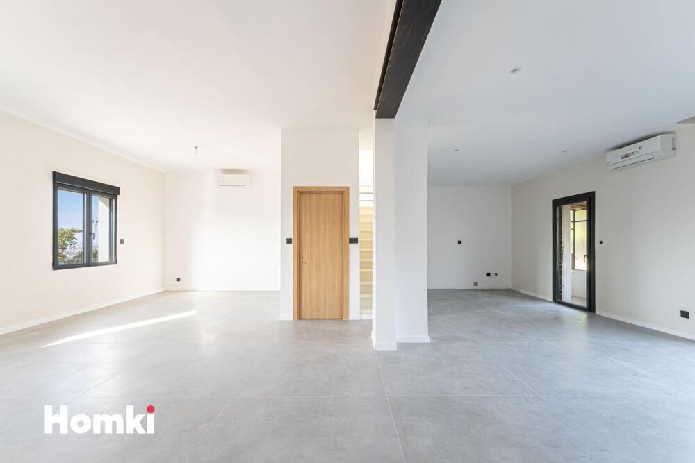 Vente Appartement Appartement T4 de 132 m² à Marseille 13012, Avenue de Kalliste Marseille 12