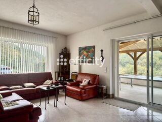  Maison � vendre 8 pi�ces 211 m�