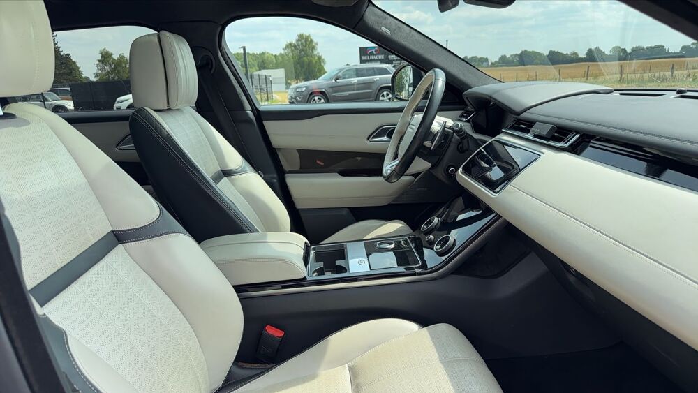 Range rover velar 3.0 D 300 4WD BVA8 First Edition 2017 occasion 76230 Isneauville