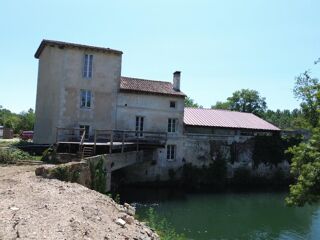  Propriété/château à vendre 5 pièces 210 m²