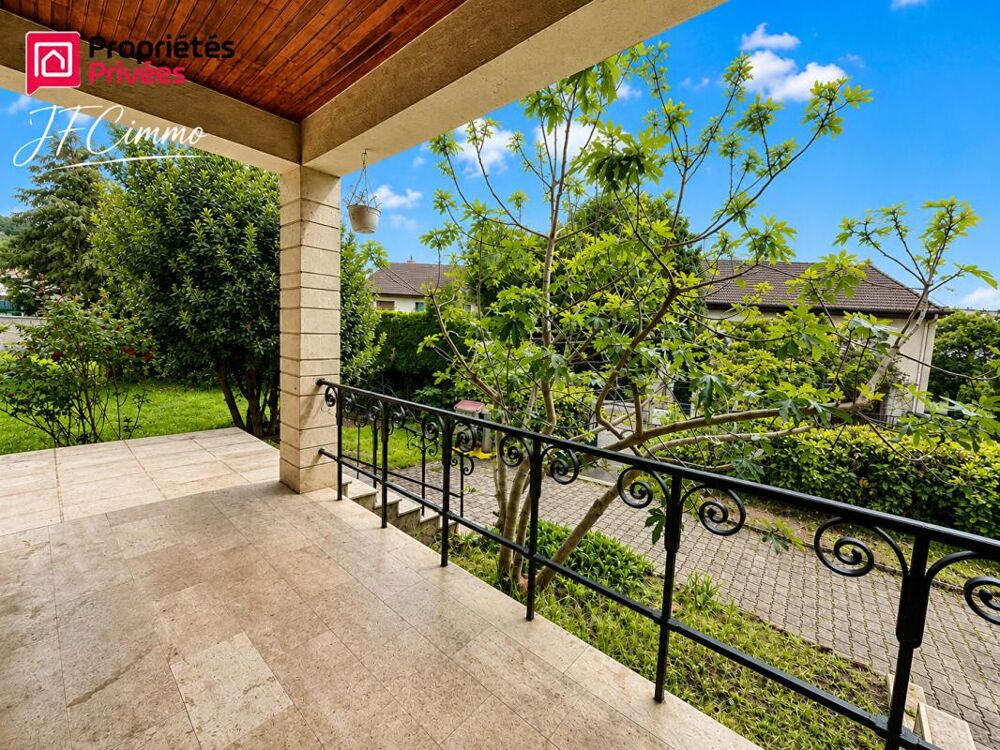 Maison Soissons 240 m2 terrain de 1600m2