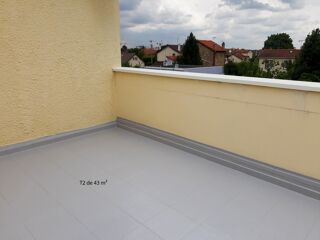  Immeuble à vendre 14 pièces 219 m²