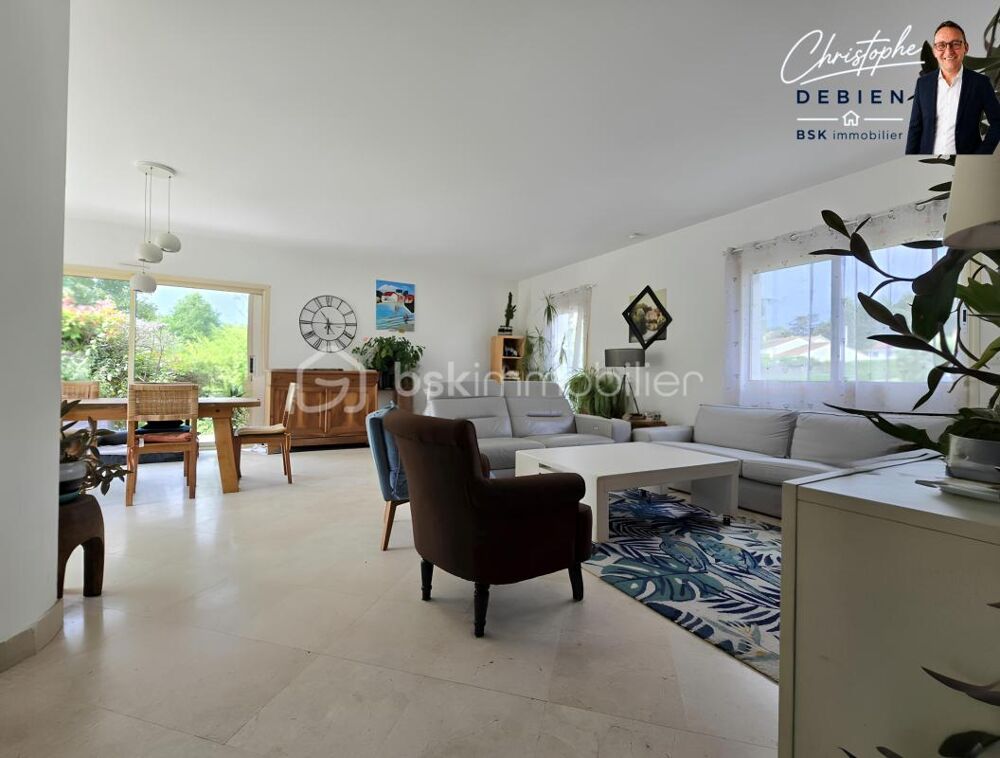 MAISON FAMILIALE DE PLAIN-PIED AVEC SOUS-SOL AMÉNAGÉ, 4 CHAMBRES ET GRAND JARDIN AU CALME  CHAVAGNES-EN-PAILLERS