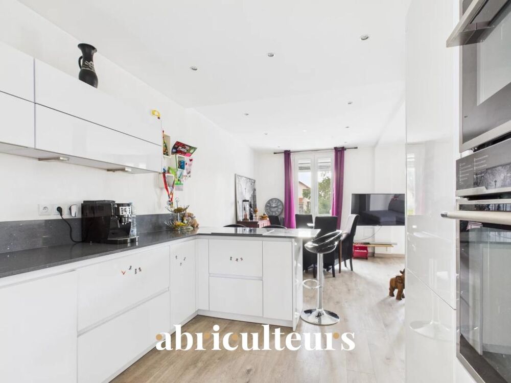 Vente Maison Maison familiale rénovée avec jardin, dépendance et parkings en vente à Argenteuil (95100) Argenteuil