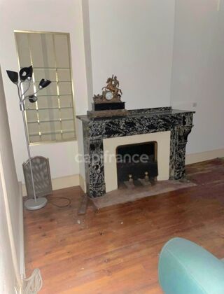  Immeuble à vendre 15 + pièces 616 m²