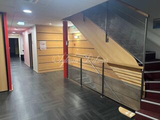 Immeuble à vendre 15 + pièces 450 m²