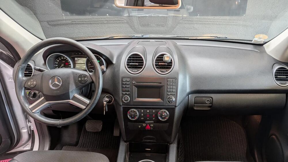 Classe M Benz ML 300 CDI 190cv BlueEfficiency Sport Mercedes-Benz 2009 occasion 73000 Chambery