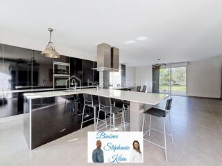 Vente Maison ? COURNONSEC – Un cadre privilégié en bordure de garrigue, une maison de plain-pied et une piscine pour profiter pleinement du S Cournonsec