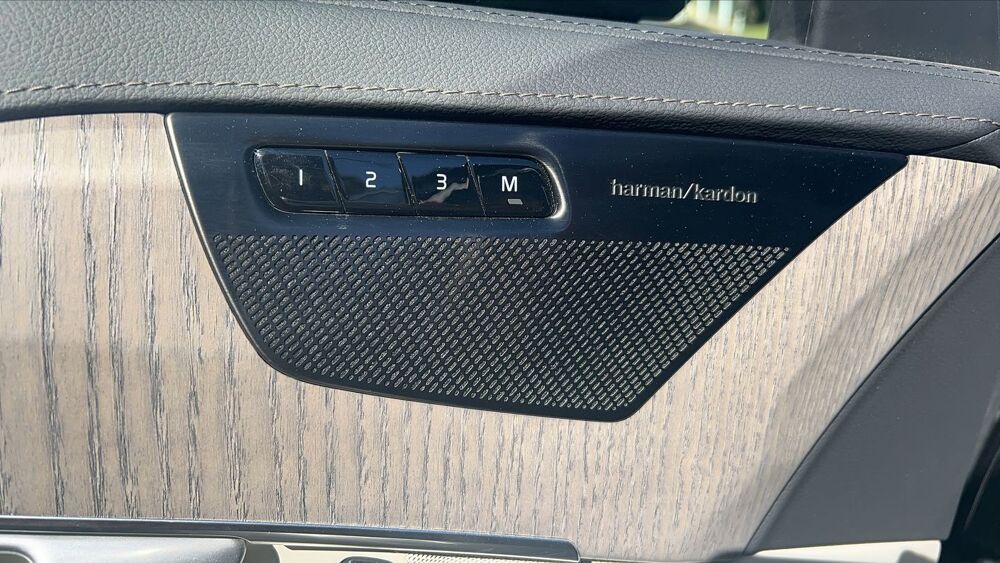 XC90 T8 455 Hybrid AWD Geartronic8 Ultimate - 7 places 2023 occasion 69002 Lyon