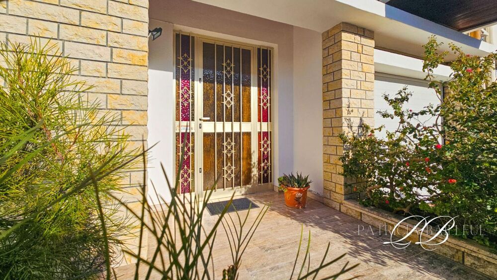 Maison de ville avec jardin et garage Perpignan 5 pièce(s)