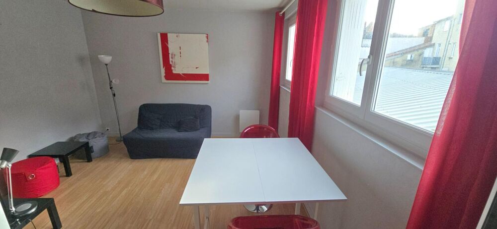 Appartement T1, meublé, d'une surface de 27.40 m², dans le centre ville de Périgueux