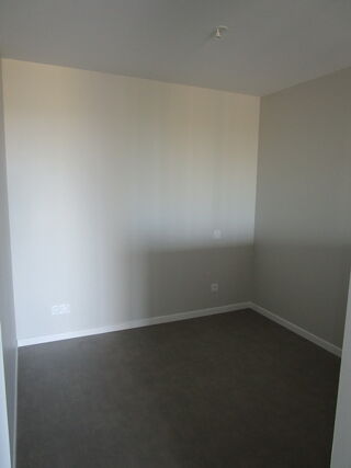  Appartement à louer 2 pièces 36 m²