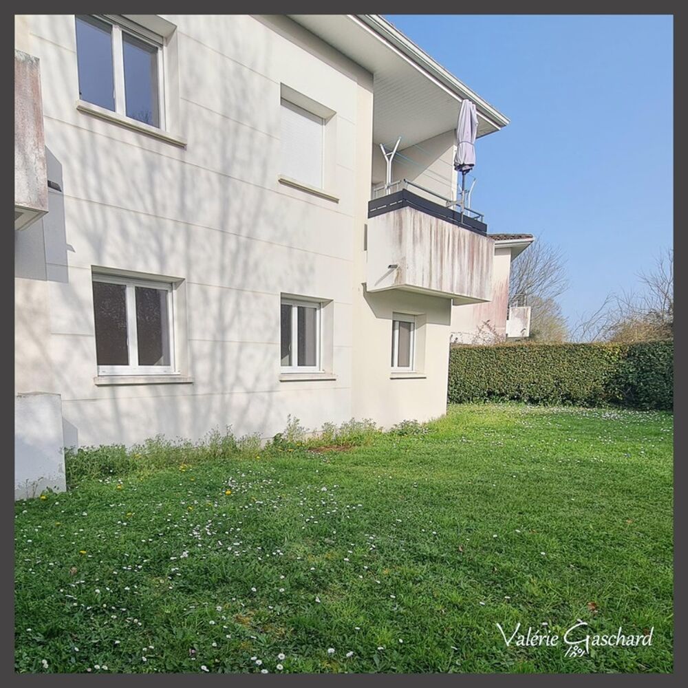 Appartement 3 pièces 70 m² à Saint Seurin sur L Isle