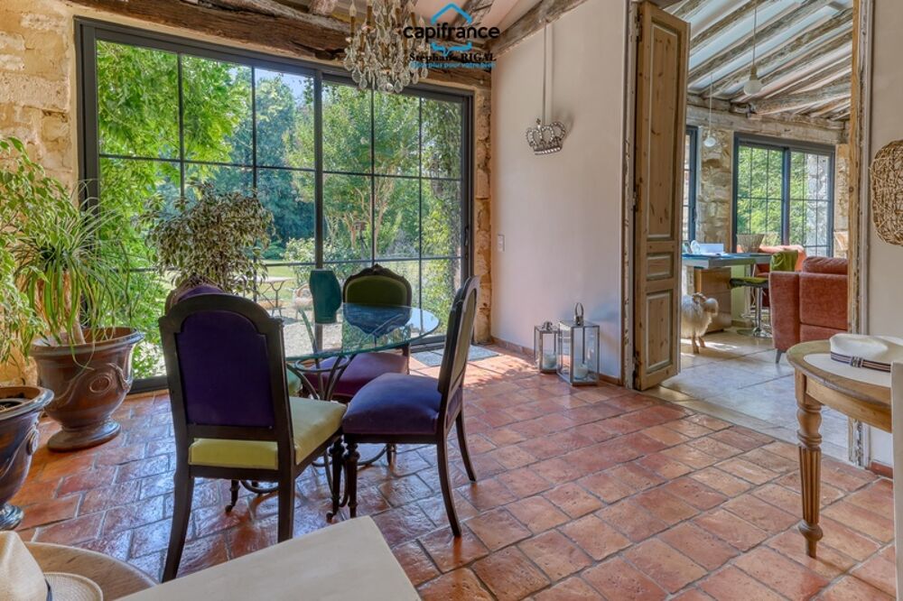 à vendre  Propriété/château Sainte-Sabine-Born (24440)