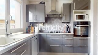  Appartement  vendre 4 pices 71 m