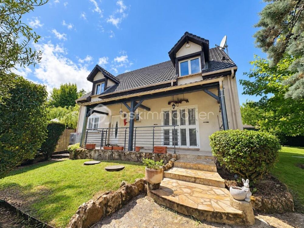 Vente Maison À 15 minutes de Coulommiers – Maison familiale aux beaux volumes avec véranda et dépendance Saint denis les rebais