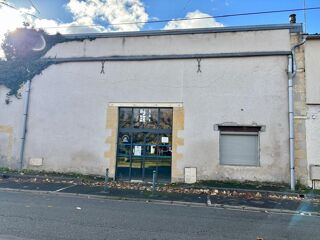  Immeuble à vendre 2 pièces 163 m²