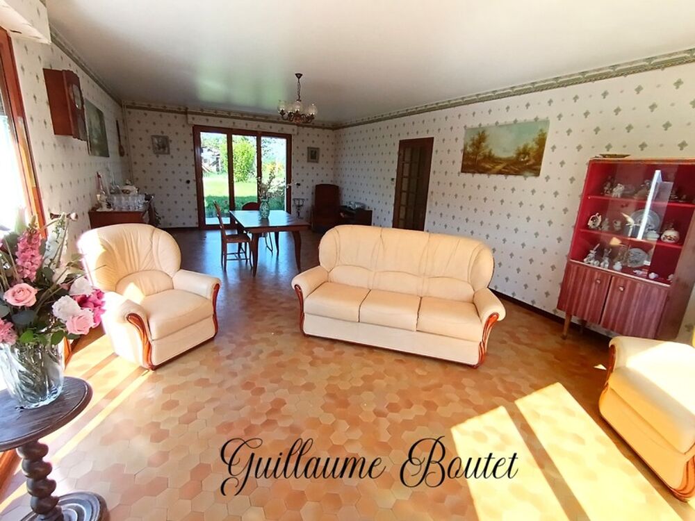 Vente Maison Maison à vendre 9 pièces MOMBRIER (33) Mombrier