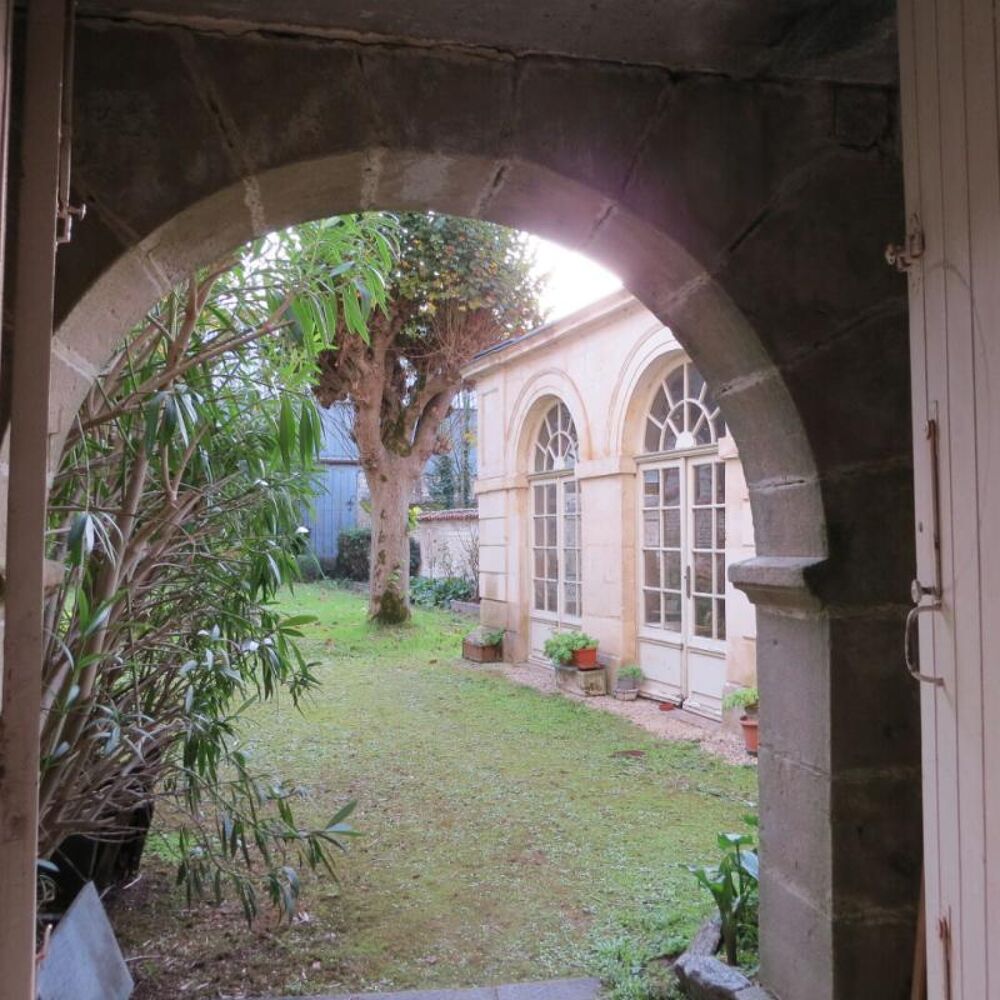 Vente Maison Grande bourgeoise en hyper centre Fontenay le comte