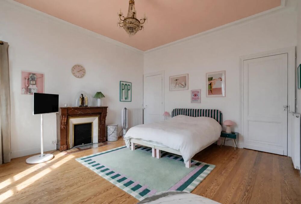 à vendre  Propriété/château Cambes (33880)
