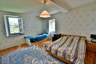  Immeuble � vendre 14 pi�ces 220 m�