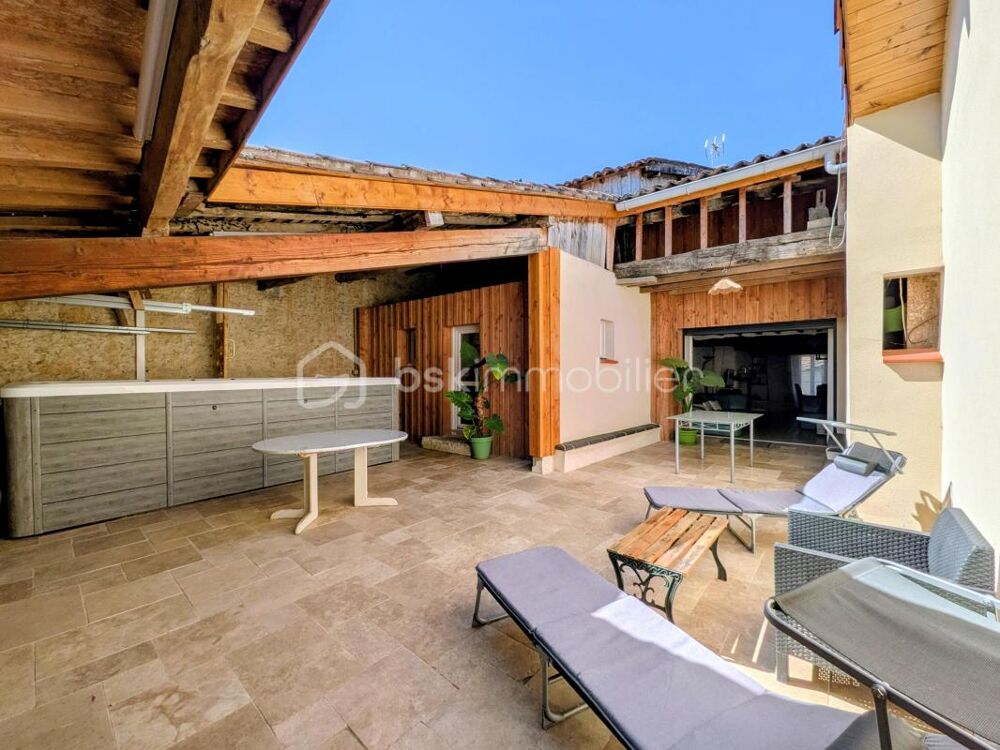 Vente Maison Maison de caractère de 1860 rénovée, DPE A, patio intime et charme unique Fleurance