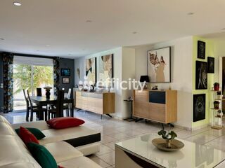  Maison � vendre 7 pi�ces 185 m�