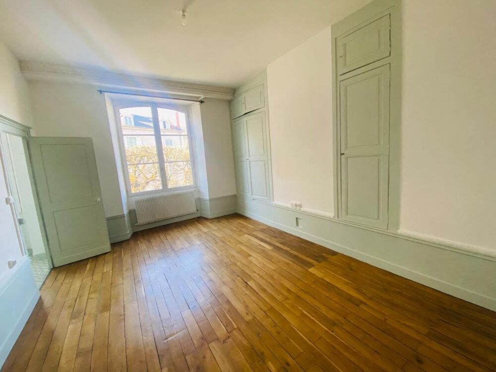 Location Appartement Appartement T6 115m BOURGES Bourges