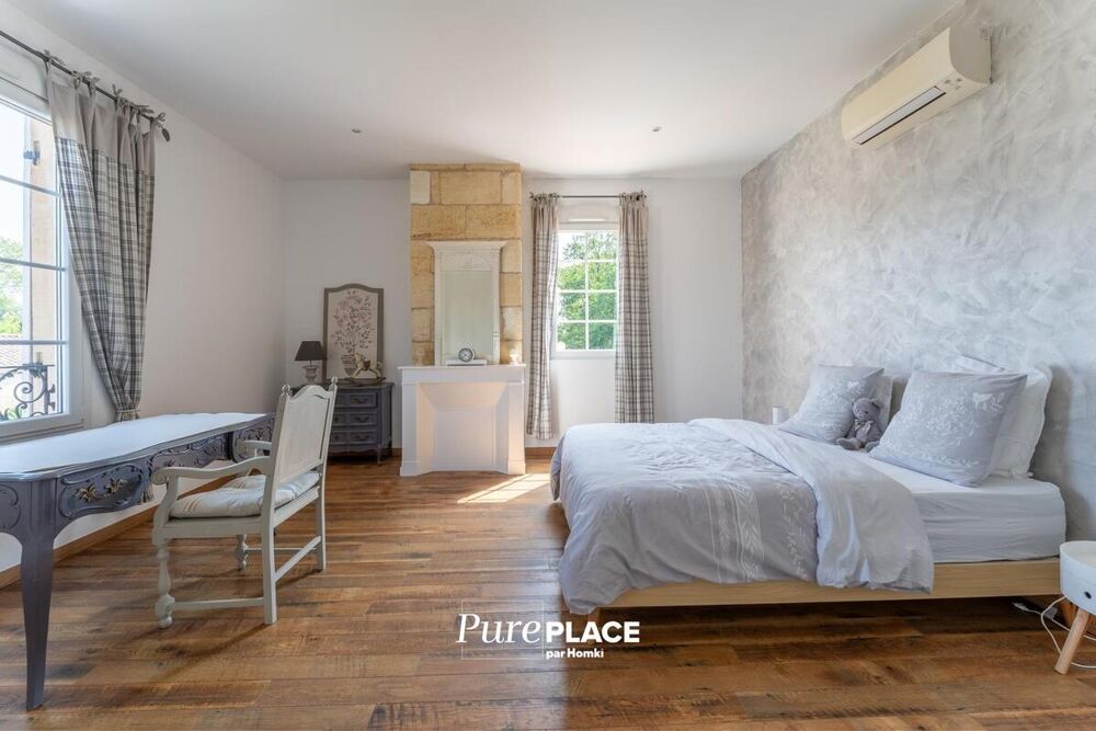 � vendre  Propri�t�/ch�teau Izon (33450)