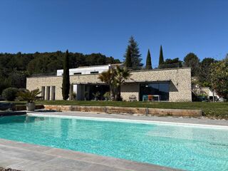  Maison à vendre 7 pièces 242 m²