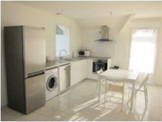  Appartement à louer 3 pièces 57 m²