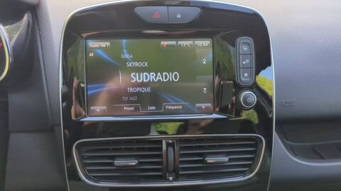Clio 1.5 dCi 90 EDC6 Intens - Automatique 2017 occasion 78000 Versailles