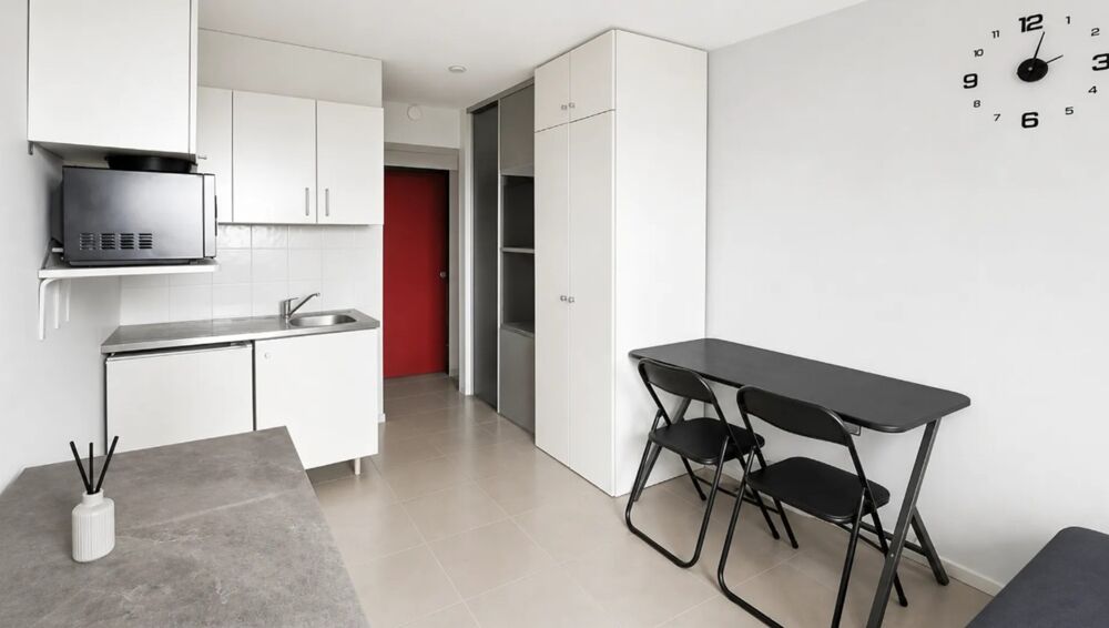 Vente Appartement Appartement loué  à vendre 1 pièces CERGY (95) Cergy