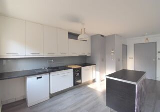  Appartement � louer 3 pi�ces 91 m�