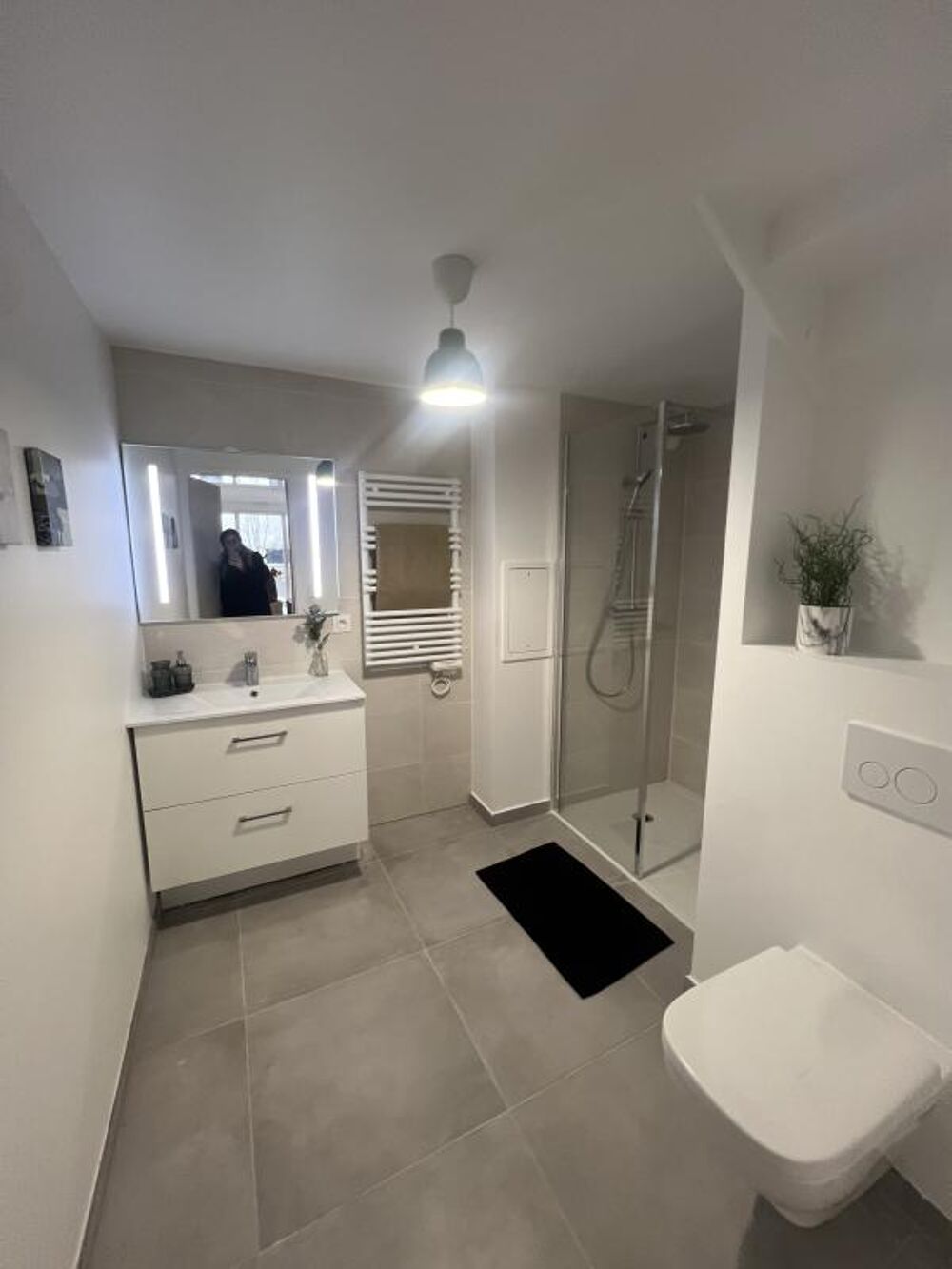 Vente Appartement **RETOUR A LA VENTE - 3 PIECES Deja livré +  Rez de JARDIN  au CALME  - Parking -  Proche Ligne 12 Corentin Celton Vanves