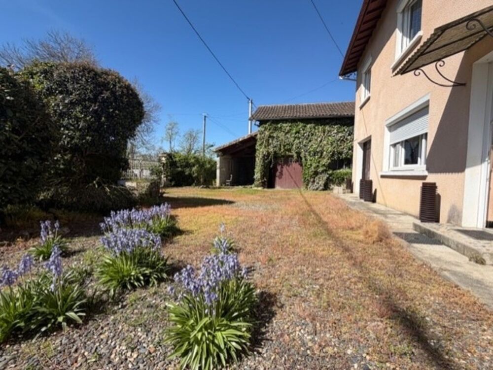 PLAISANCE (32) proche : MAISON TRADITIONNELLE 1960, dépendances, terrain clos avec jardin de 1.000m2 environ au calme, vue campa