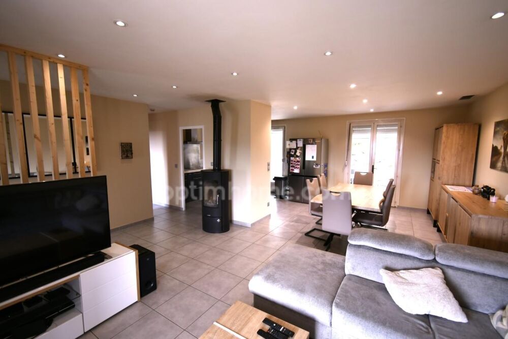 Vente Maison En Exclusivité  Maison  4 pièces SAINT GENEST LERPT (42) Saint genest lerpt