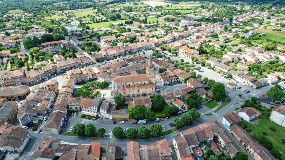 Vente Terrain RIEUMES – Terrain à bâtir 629 m² viabilisé – Proche centre et commodités Rieumes