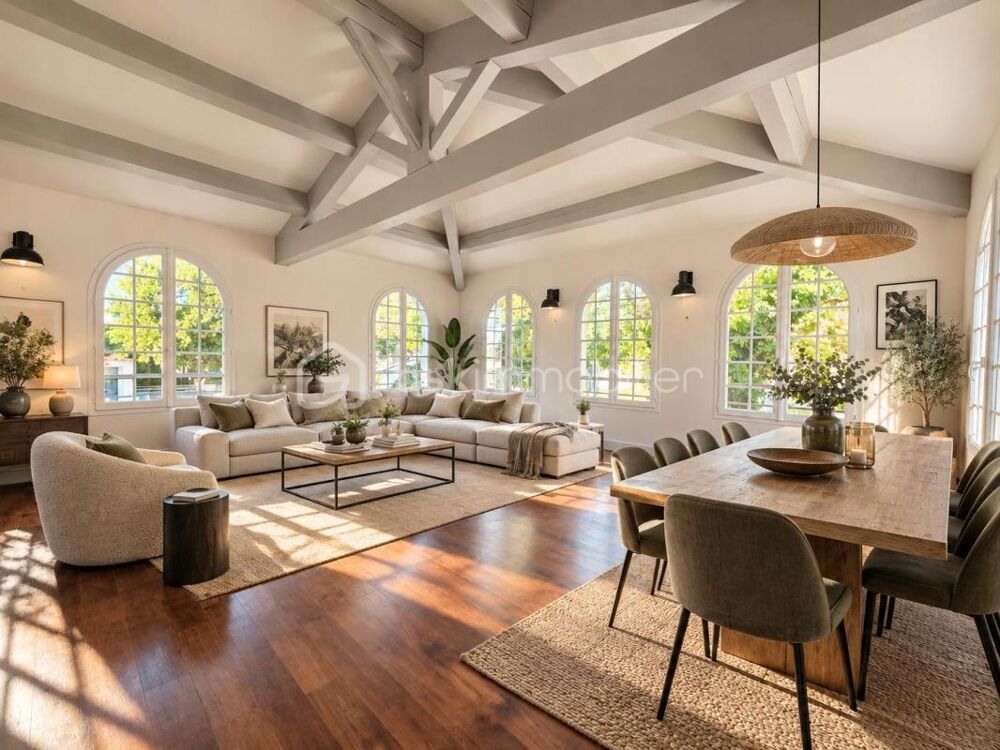 DEMEURE DE CARACTERE AVEC PISCINE ET DOUBLE GARAGE