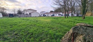  Terrain à vendre 701 m²