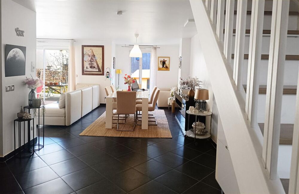 Maison Familiale 5 pièces 122m² Romainville (93230)