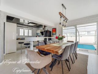  Maison à vendre 8 pièces 250 m²