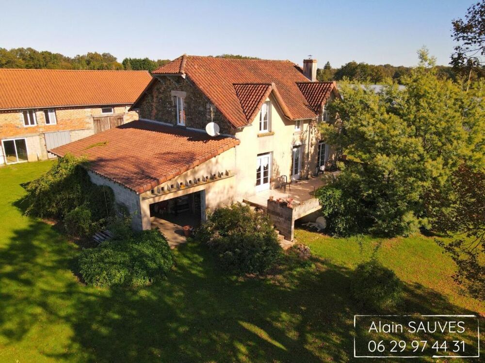 Maison 165 m2 / grange / garage /étang / terrain 9 hectares