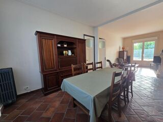  Maison  vendre 9 pices 165 m