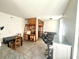 Appartement à louer 1 pièce 28 m²